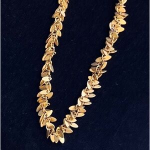 Vintage Carolee dangling leaves necklace
